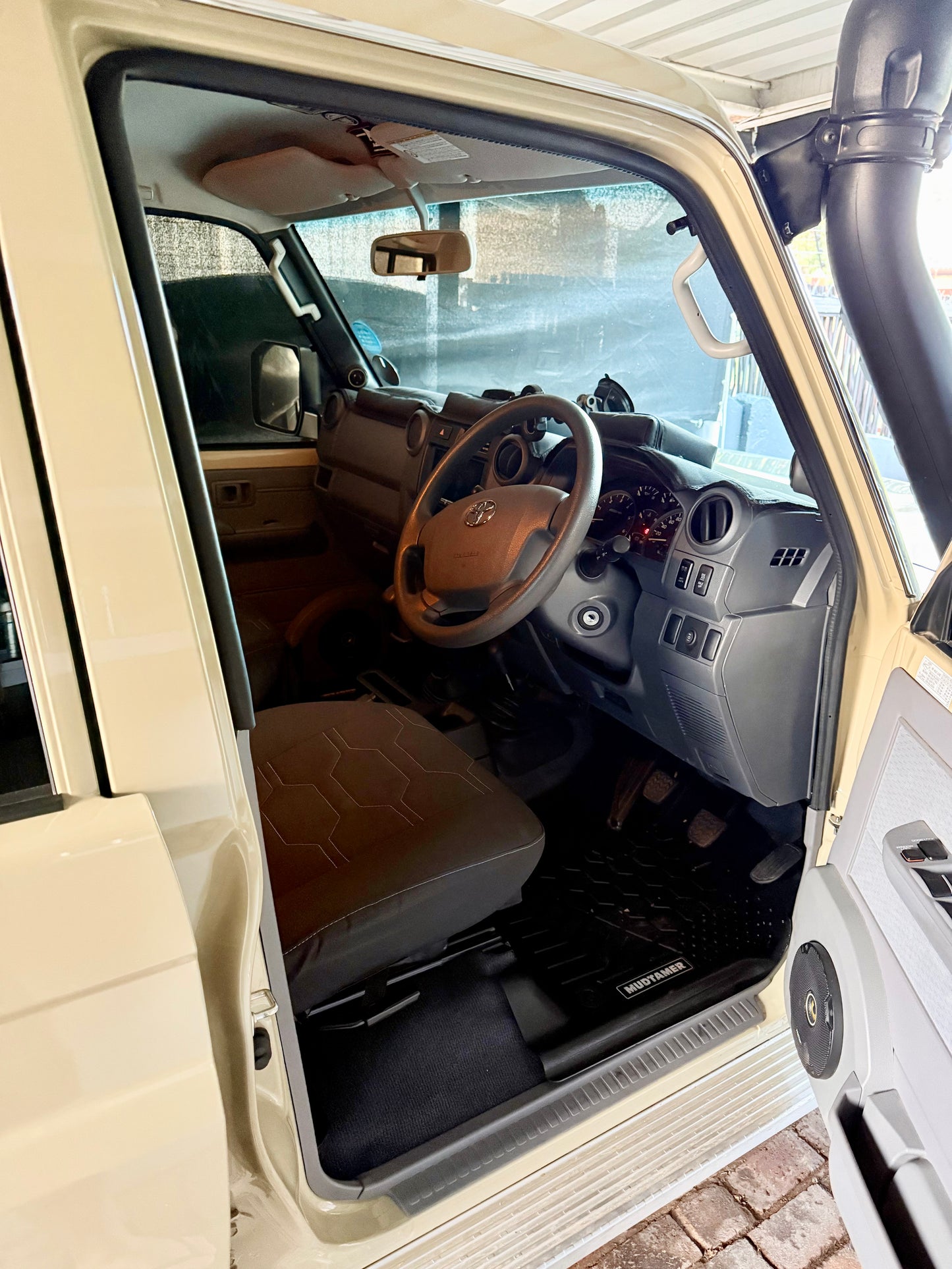Toyota 79 Series Door Seal Kit Upgrade - Single Cab